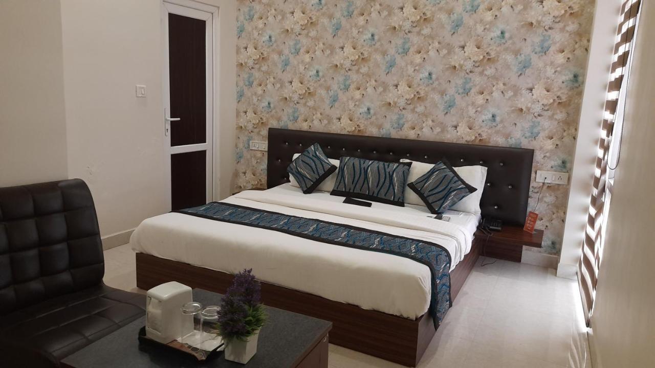 Hotel Ventures Inn Amritsar Esterno foto