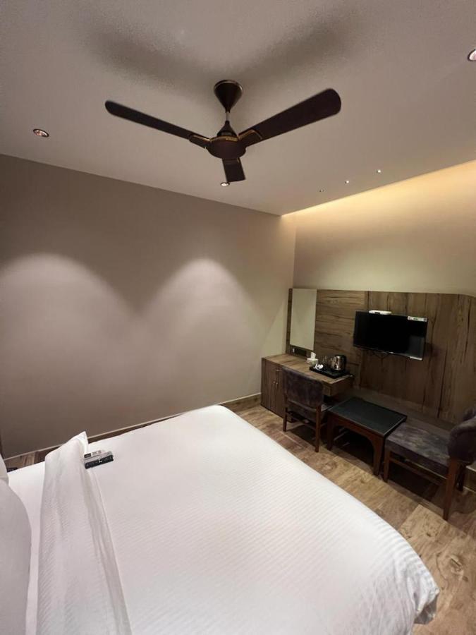 Hotel Ventures Inn Amritsar Esterno foto